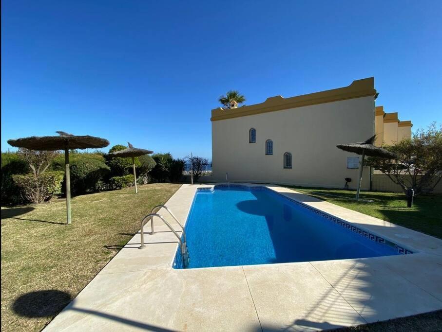 3 Bedroom Home With Amazing Views & Outdoor Spaces Manilva Bagian luar foto
