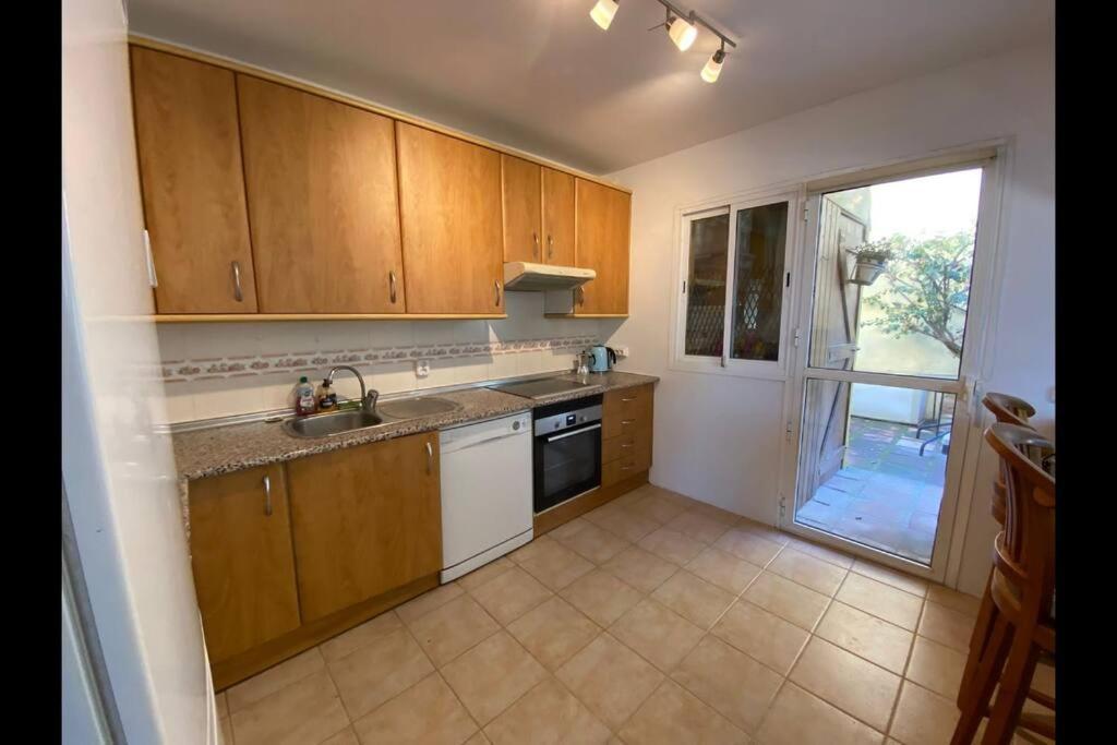 3 Bedroom Home With Amazing Views & Outdoor Spaces Manilva Bagian luar foto