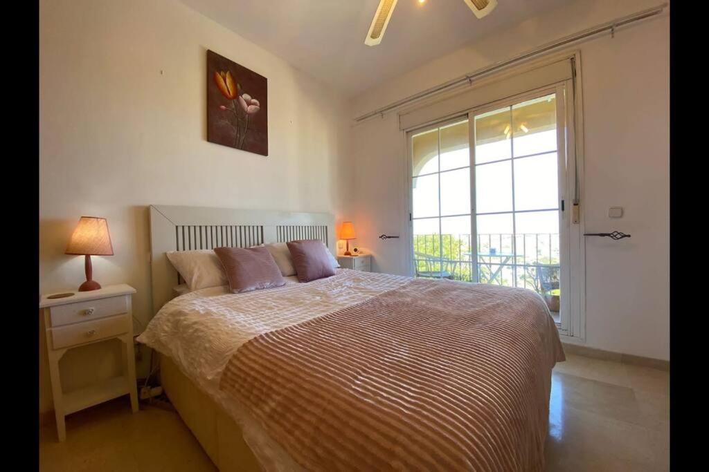 3 Bedroom Home With Amazing Views & Outdoor Spaces Manilva Bagian luar foto