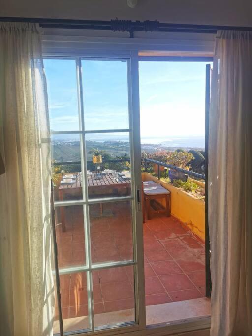 3 Bedroom Home With Amazing Views & Outdoor Spaces Manilva Bagian luar foto